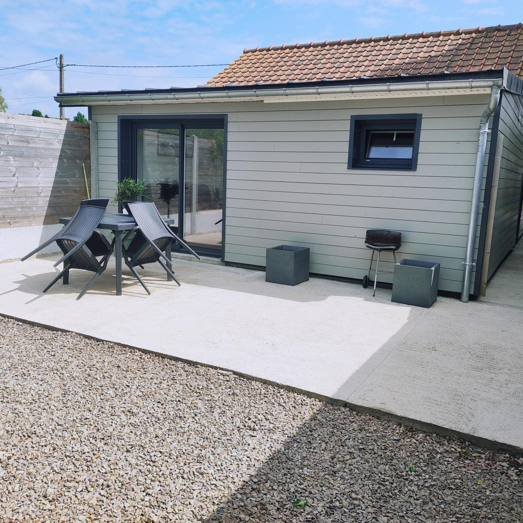Le Bas Champ Vila Favières Exterior foto